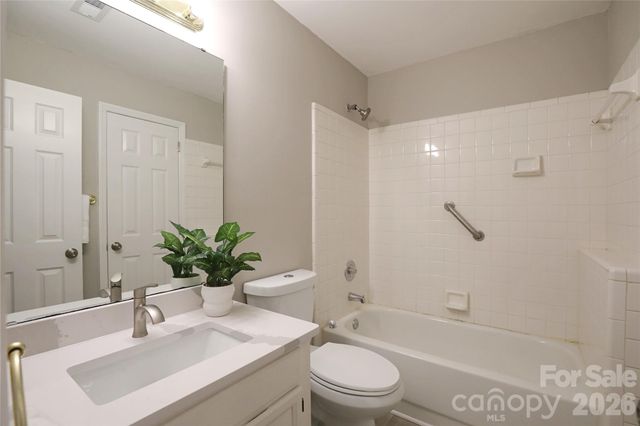 5909 Amity Springs Drive, Charlotte, NC 28212