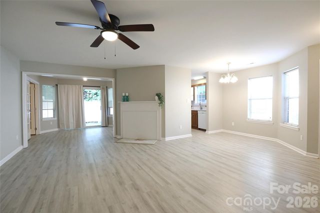 5909 Amity Springs Drive, Charlotte, NC 28212