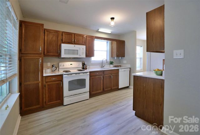 5909 Amity Springs Drive, Charlotte, NC 28212
