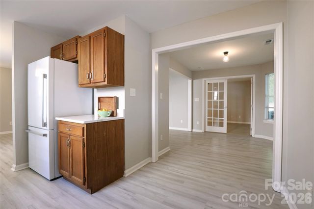 5909 Amity Springs Drive, Charlotte, NC 28212