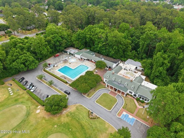 1207 Country Club Drive, Kinston, NC 28504