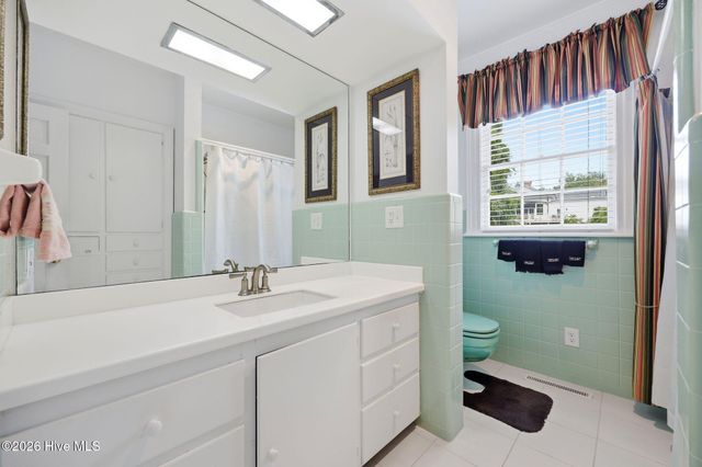1207 Country Club Drive, Kinston, NC 28504