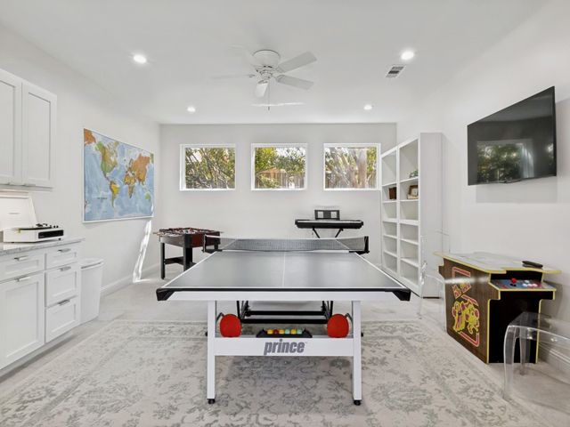 5832 Meadowcrest Drive, Dallas, TX 75230