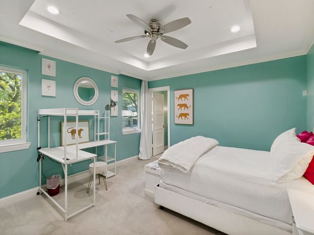 5832 Meadowcrest Drive, Dallas, TX 75230