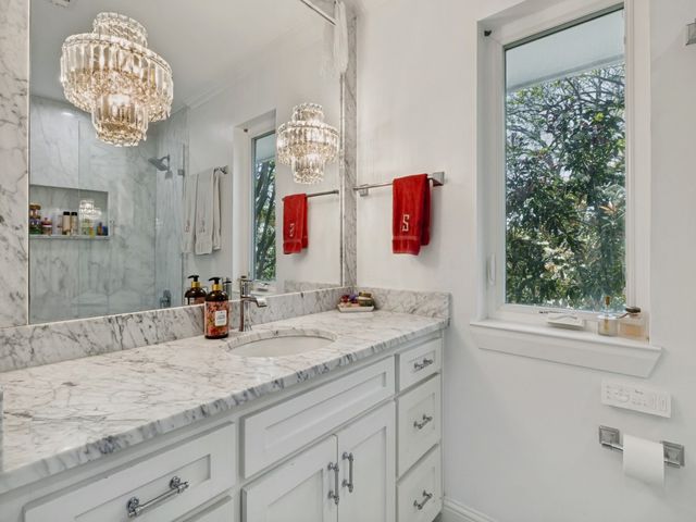 5832 Meadowcrest Drive, Dallas, TX 75230