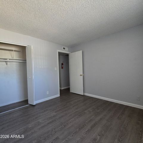 7521 W Glenn Drive Apt 1, Glendale, AZ 85303