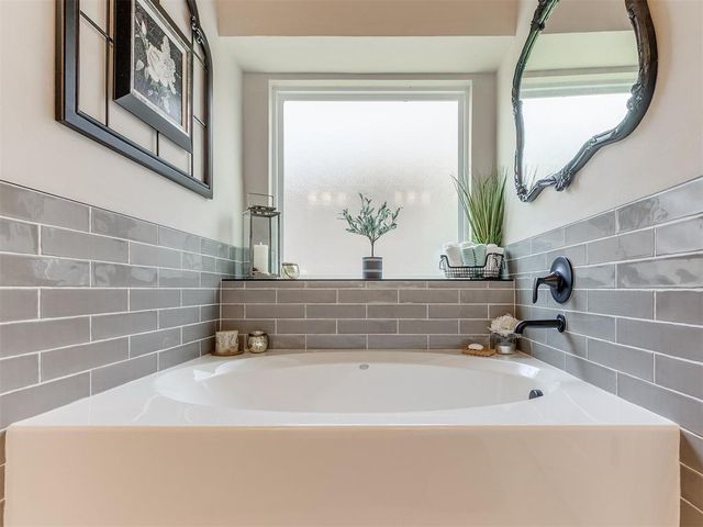 19728 Whitley Road, Edmond, OK 73012