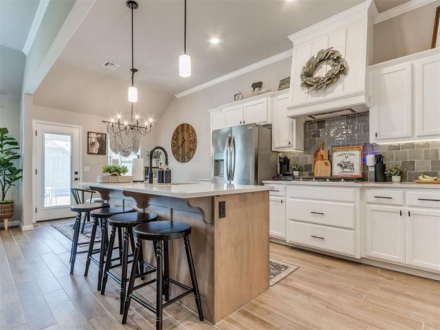 19728 Whitley Road, Edmond, OK 73012