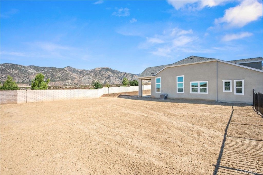 Image 13 of property listing at 34572 Kadota Street, Yucaipa, CA 92399