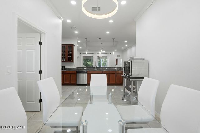 34 Slipper Orchid Trail E, Palm Coast, FL 32164