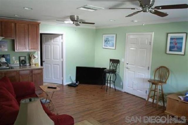 804 W 7th Avenue, Escondido, CA 92025