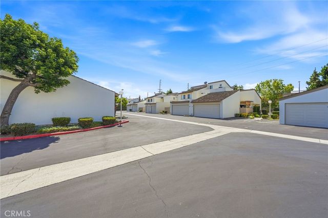 364 Meadow Court, Brea, CA 92821