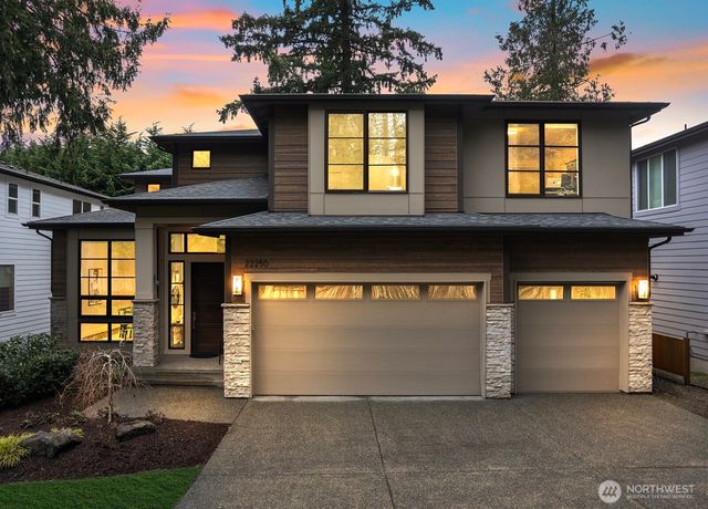 22250 NE 3rd Court, Sammamish, WA 98074