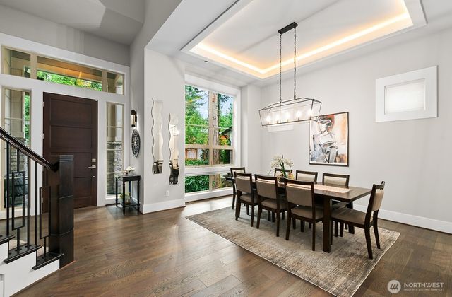 22250 NE 3rd Court, Sammamish, WA 98074