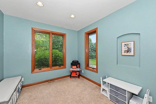 2635 Sunset ROAD, Port Washington, WI 53074