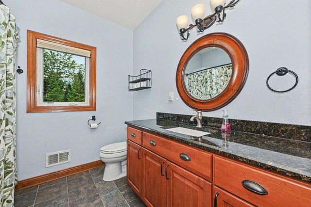 2635 Sunset ROAD, Port Washington, WI 53074