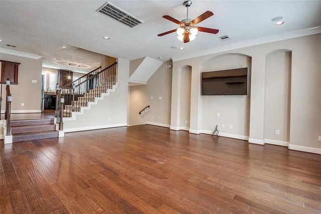 1126 Hempstead Villa Lane, Houston, TX 77008