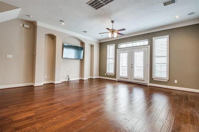 1126 Hempstead Villa Lane, Houston, TX 77008
