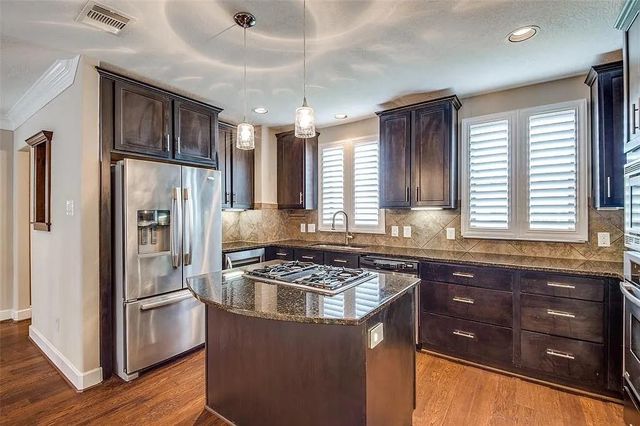 1126 Hempstead Villa Lane, Houston, TX 77008
