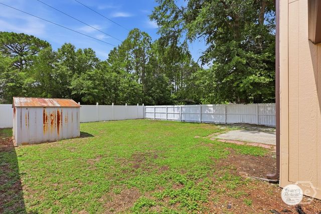 820 Lost Grove, Hinesville, GA 31313
