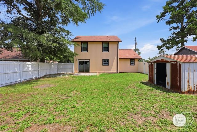 820 Lost Grove, Hinesville, GA 31313