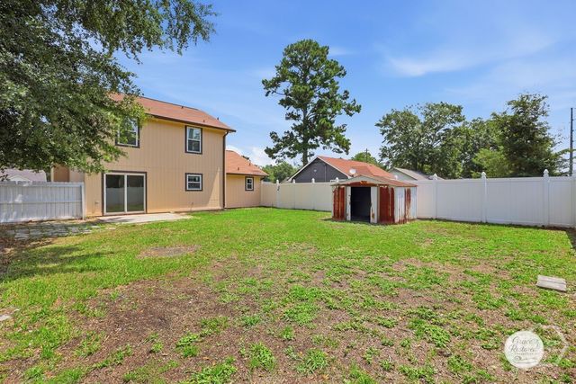 820 Lost Grove, Hinesville, GA 31313
