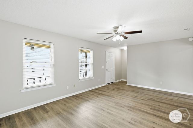 820 Lost Grove, Hinesville, GA 31313