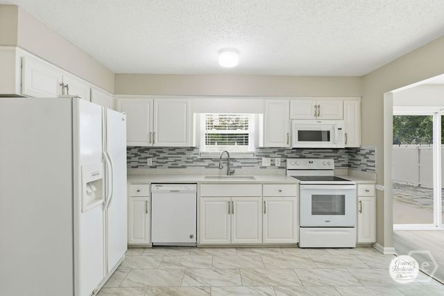 820 Lost Grove, Hinesville, GA 31313