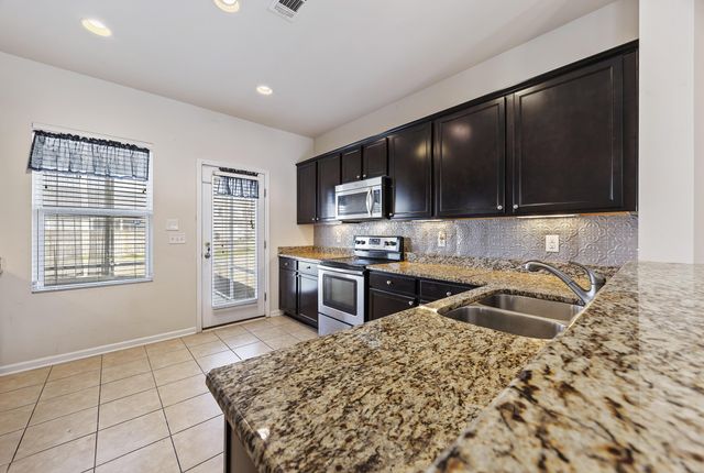 10 Whitewater Way, Beaufort, SC 29906