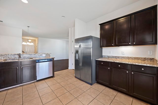 10 Whitewater Way, Beaufort, SC 29906