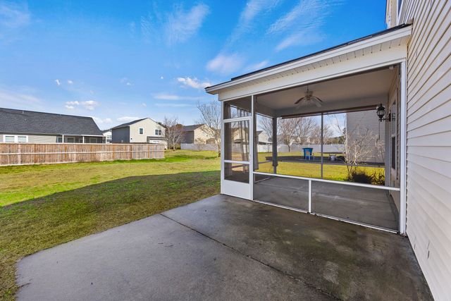 10 Whitewater Way, Beaufort, SC 29906