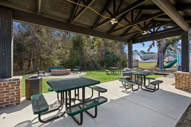 10 Whitewater Way, Beaufort, SC 29906