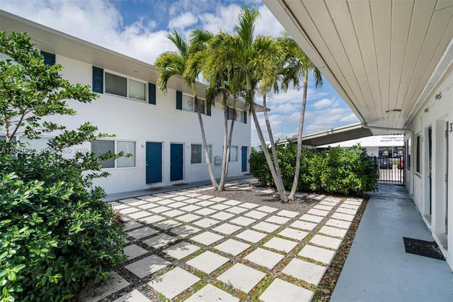 730 NE 128th St 7, North Miami, FL 33161