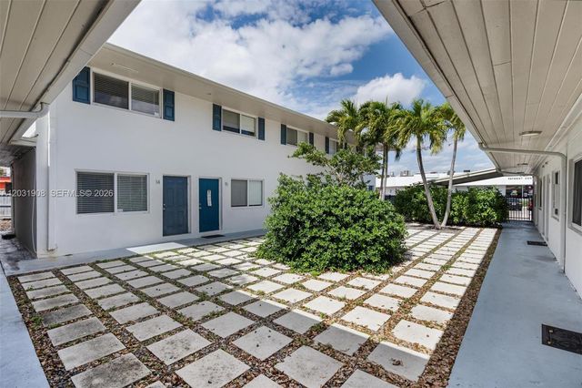 730 NE 128th St 7, North Miami, FL 33161