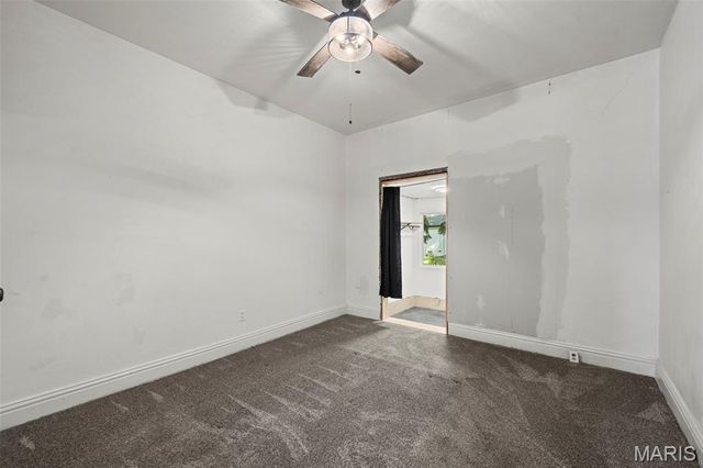 7025 Julian Avenue, University City, MO 63130