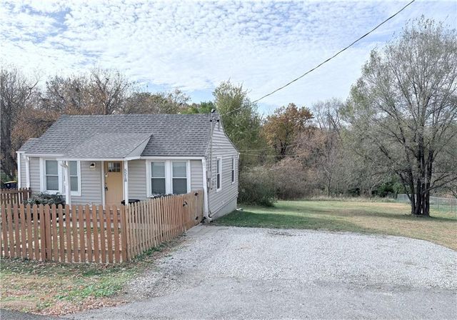 5218 N Wheeling Avenue, Kansas City, MO 64119