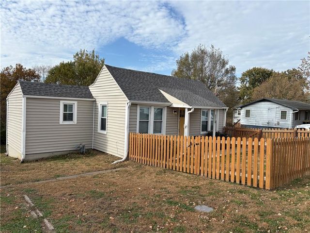 5218 N Wheeling Avenue, Kansas City, MO 64119