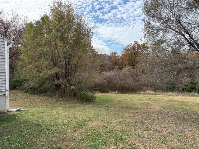 5218 N Wheeling Avenue, Kansas City, MO 64119