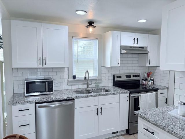 5218 N Wheeling Avenue, Kansas City, MO 64119