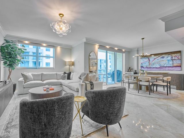 99 SE Mizner Boulevard Ph 35, Boca Raton, FL 33432
