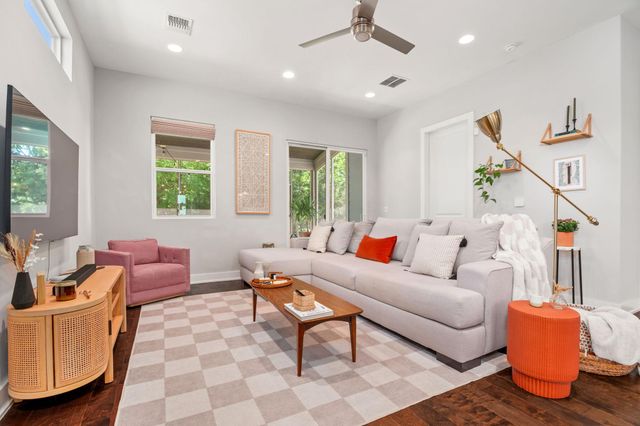 7109 Boyle DR, Austin, TX 78724