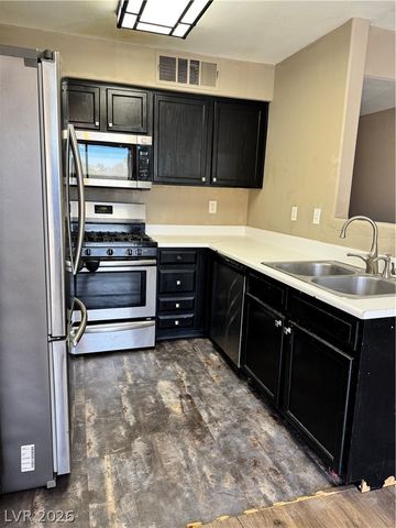 3056 Casey Drive 204, Las Vegas, NV 89120