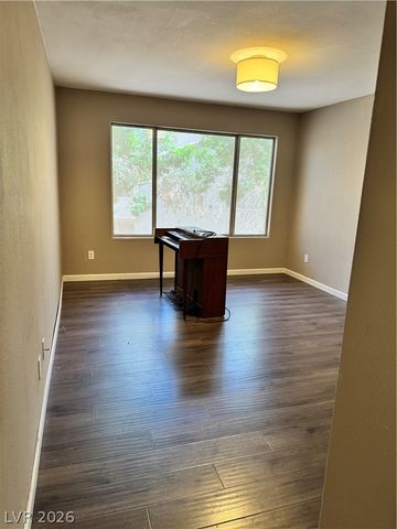 3056 Casey Drive 204, Las Vegas, NV 89120