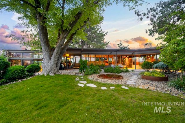 1513 N Claremont Dr, Boise, ID 83702