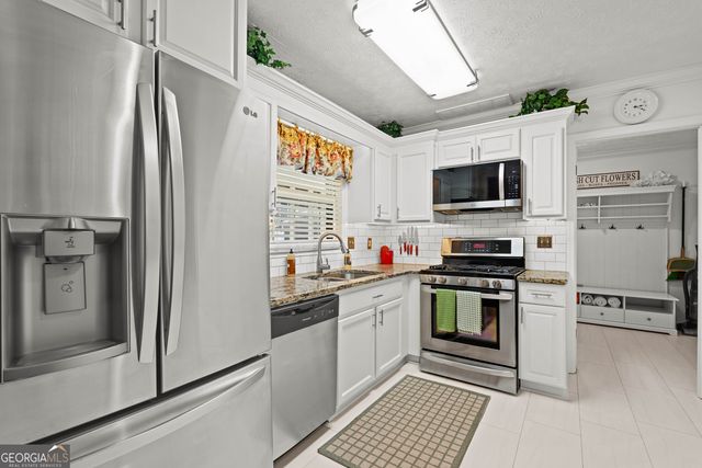 101 Waterwood Bend, Peachtree City, GA 30269