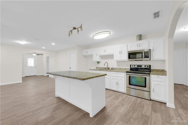 117 Gonzalez Drive, San Juan, TX 78589