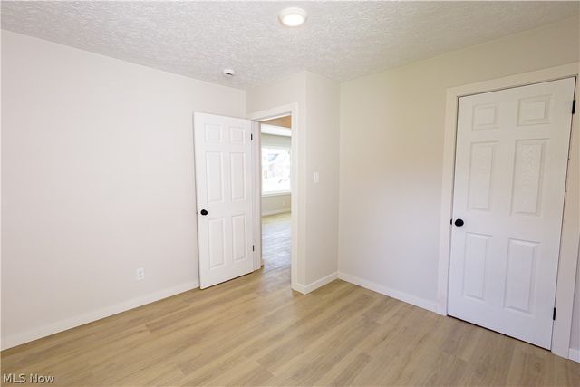 943 Erskine Avenue, Akron, OH 44306
