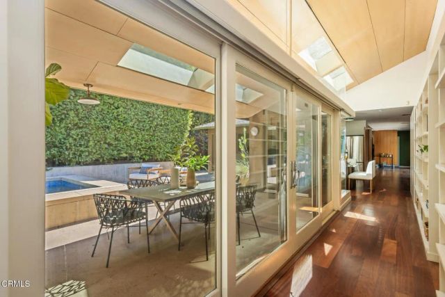663 W California Boulevard, Pasadena, CA 91105