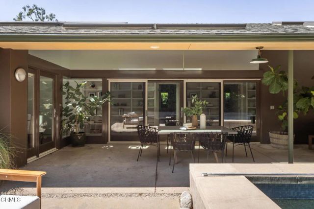 663 W California Boulevard, Pasadena, CA 91105