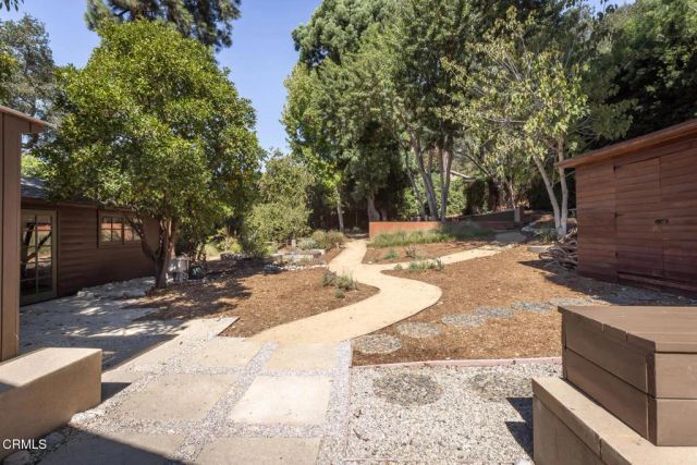 663 W California Boulevard, Pasadena, CA 91105